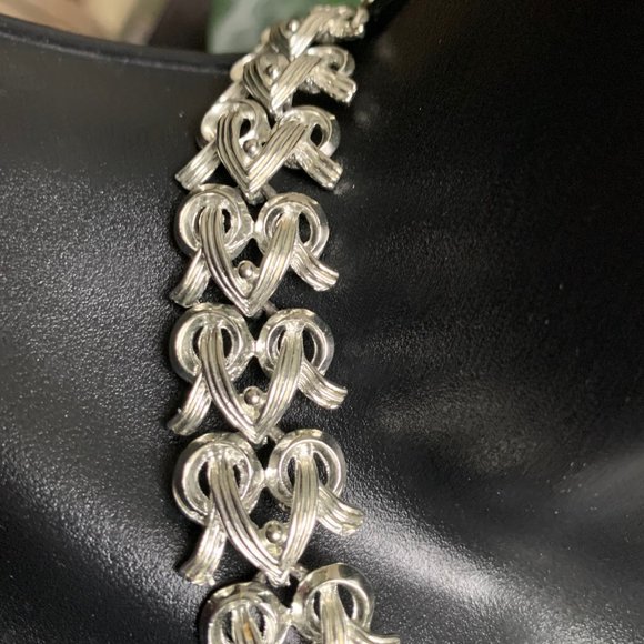 Vintage Coro Choker - Picture 3 of 7